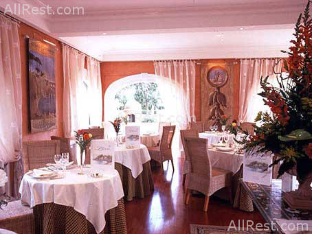 Hotel Imperial La Garoupe 32